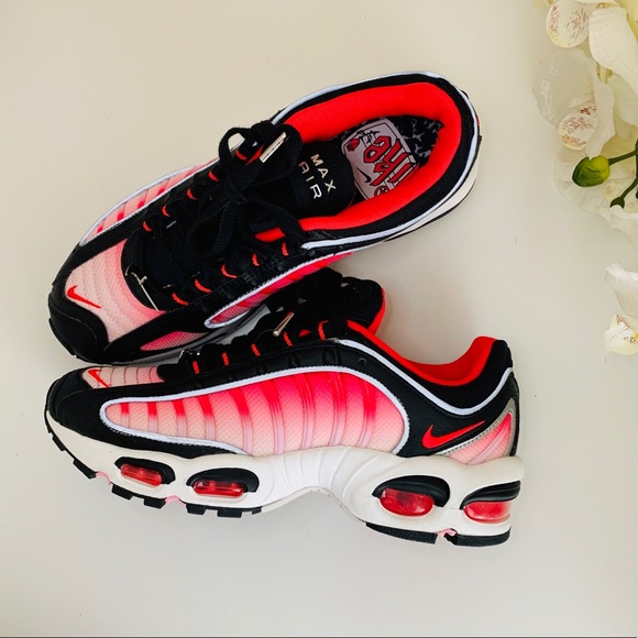 Nike Air Max Tailwind - Picture 3 of 8